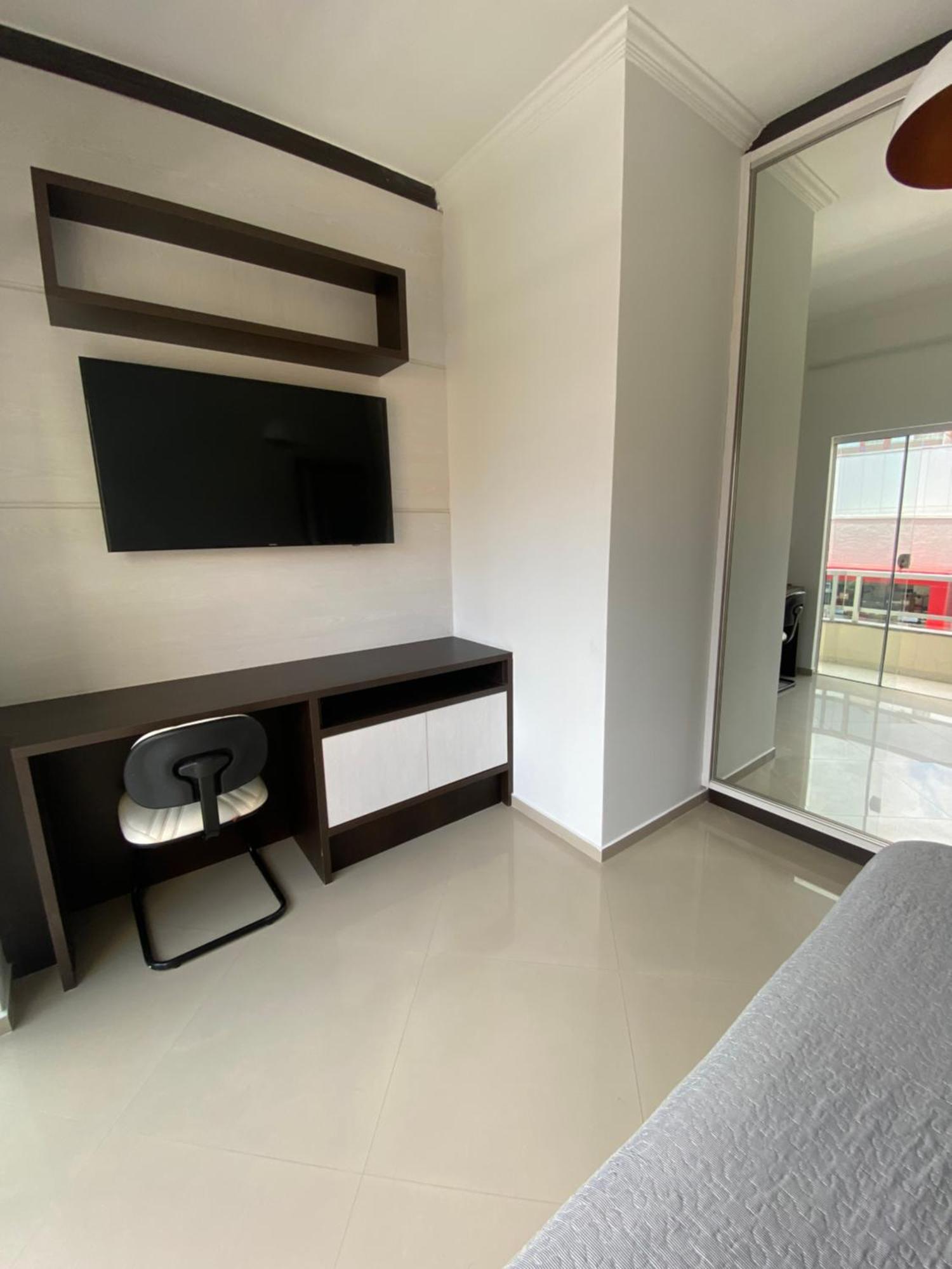 Flat Novo 300m Da Apartamento *