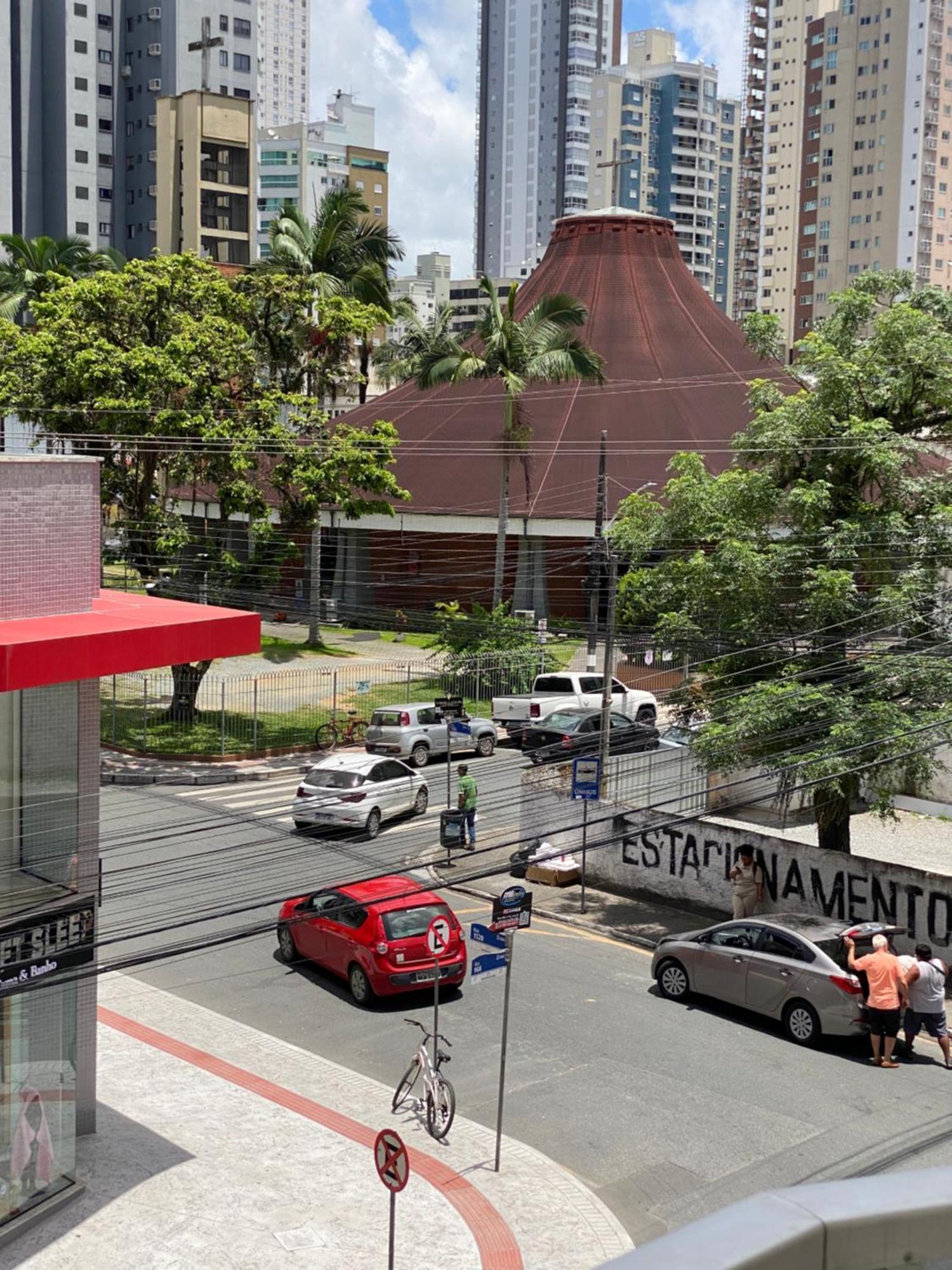 Flat Novo 300m Da Balneario Camboriu